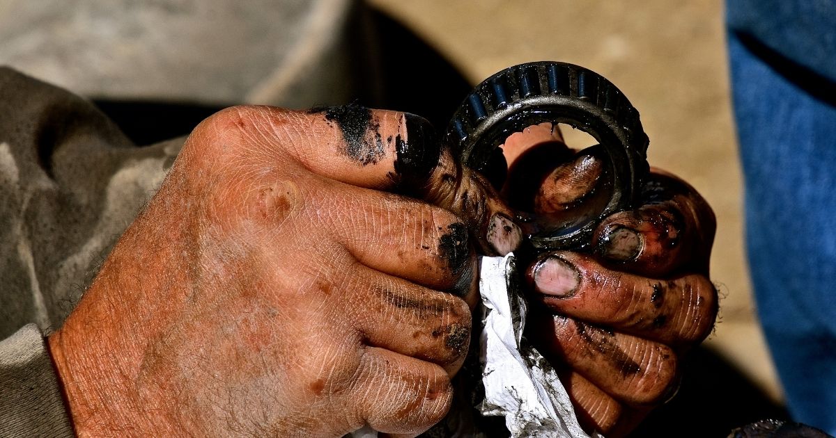 wheel bearing covered in grease